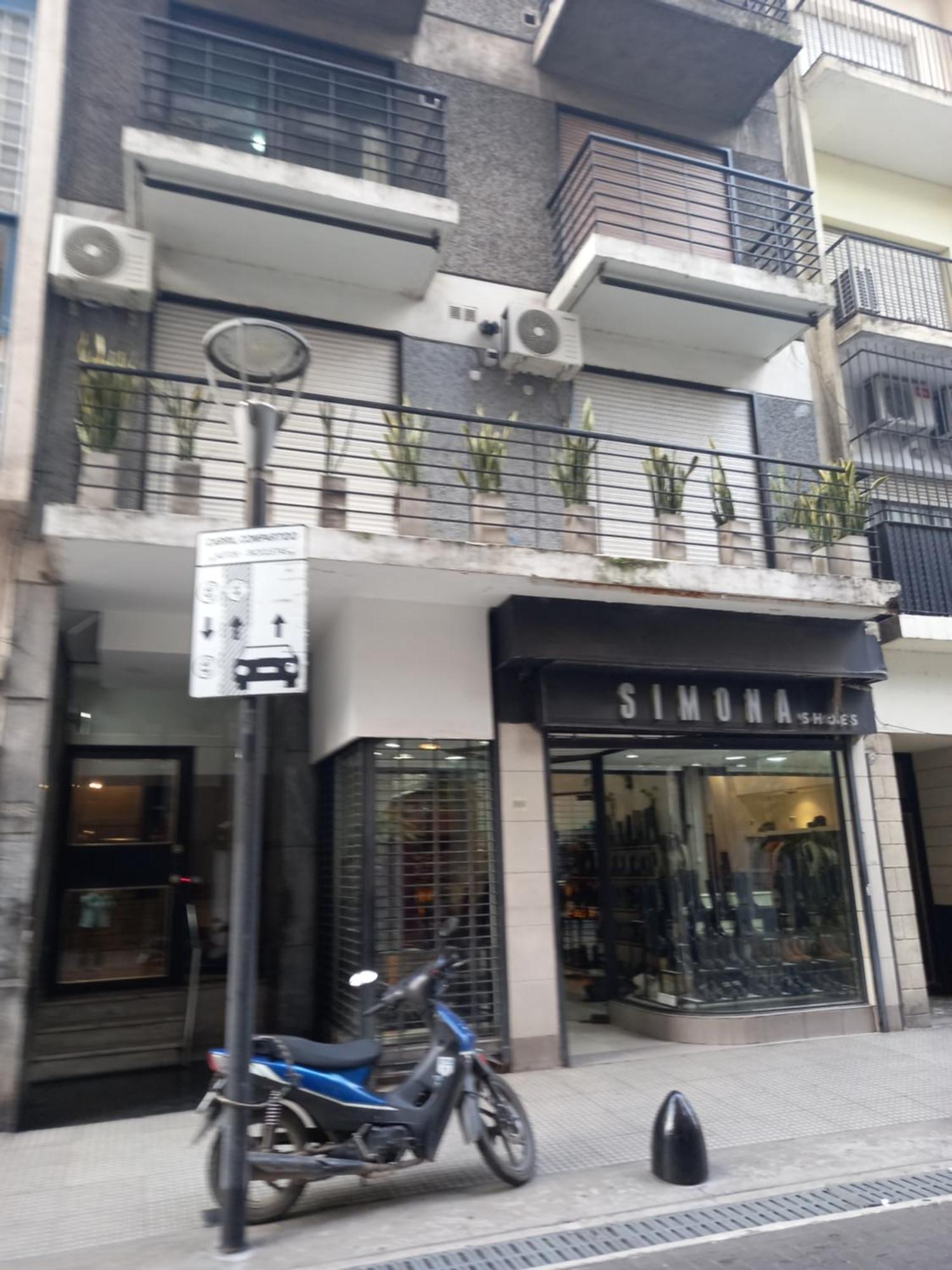 Ave * Buenos Aires